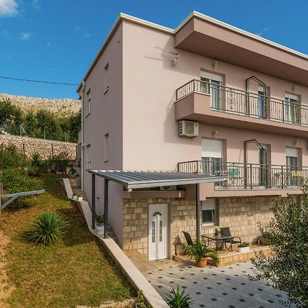 סומפטר 2 Bedroom Awesome Apartment In Mali Rat מראה חיצוני תמונה